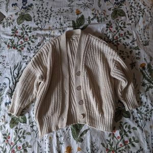 Babaa no. 18 cardigan in Natural